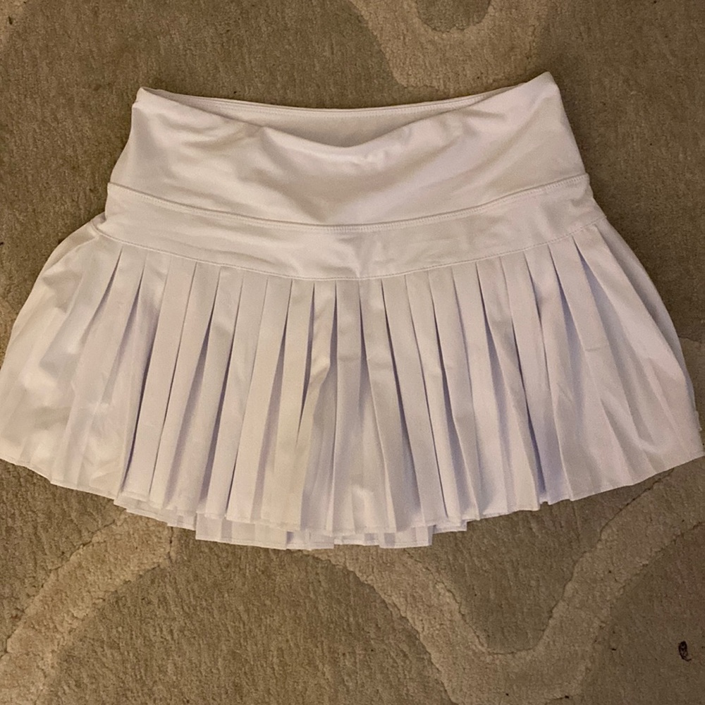 Gold hinge skirt